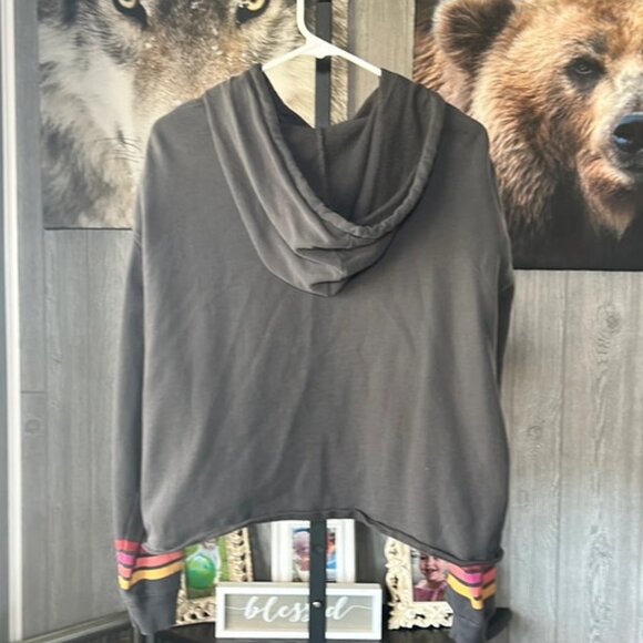 EEUC Vinyl Icons Cropped Hoodie XL - Picture 4 of 4